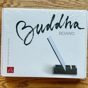 - Black and White Art Set